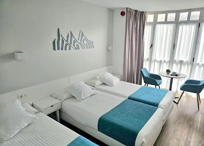 Txiki Polit Pensionat 2*