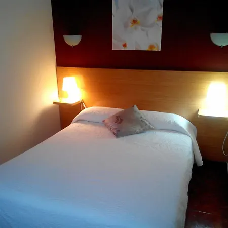 Txiki Polit サラウツ